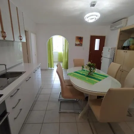Apartmani Trubi 2 Vodice Exterior photo